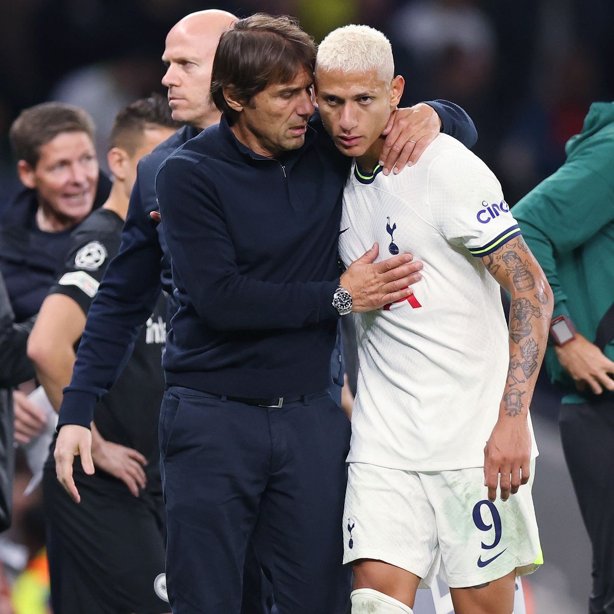 Conte reageert direct op de uitbarsting van Richarlison